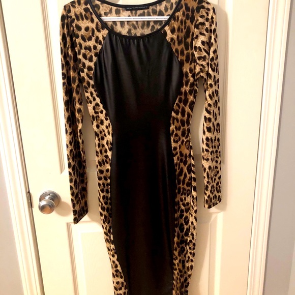 Symphony dress - Picture 1 of 2